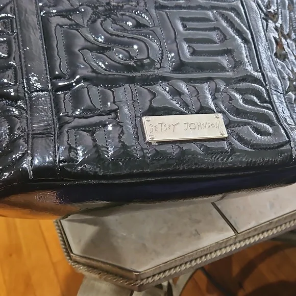 Betsey Johnson Patent Leather Tote HAS WEAR - Picture 6 of 10